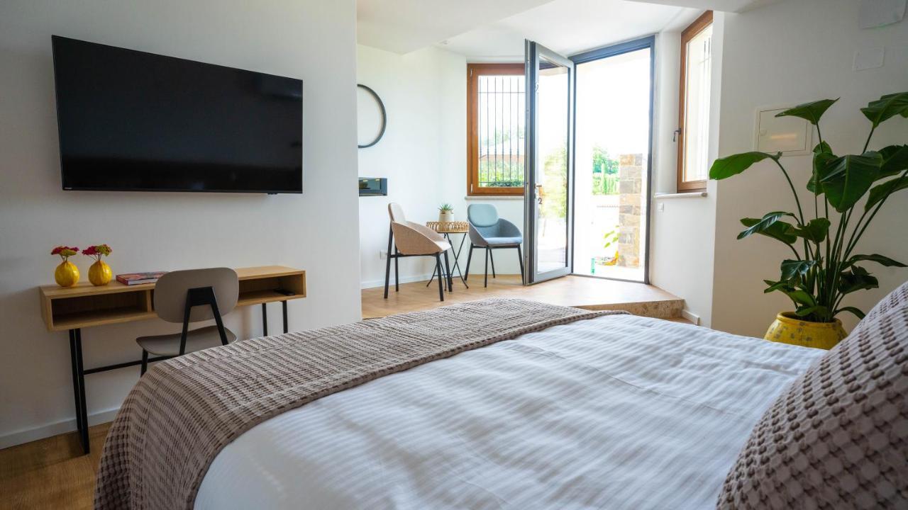 Maravida Vacation Rooms โดบรอโว ภายนอก รูปภาพ